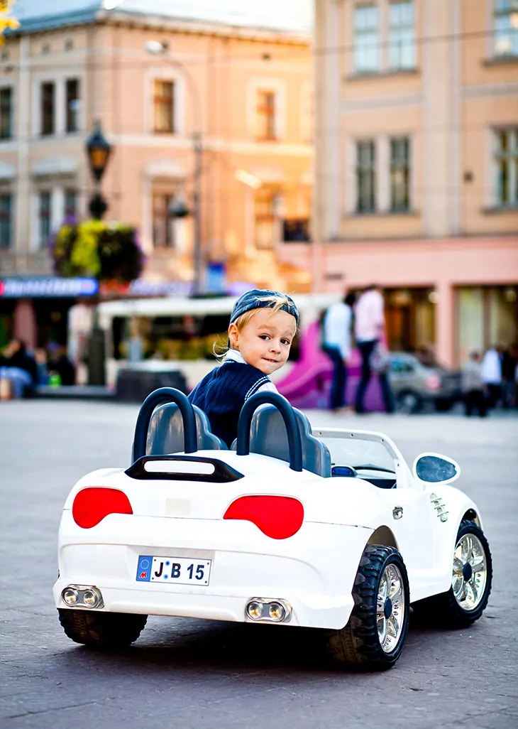 Kidcars Kinder Elektroautos mit Akku - 1 & 2 Sitzer